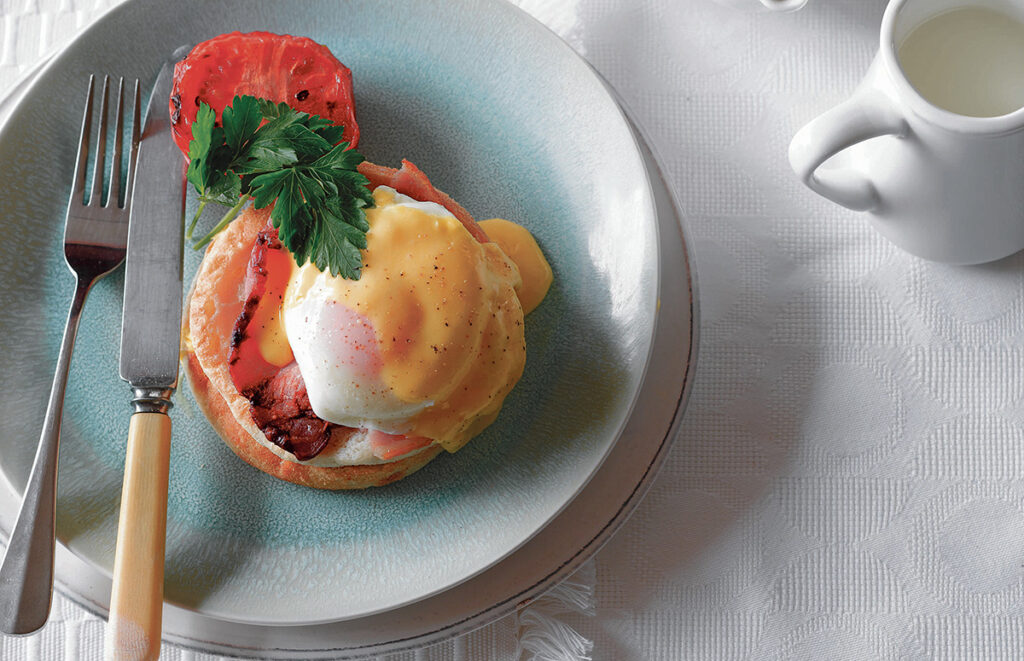 Recipes: Easy Eggs Benedict - Grey Power